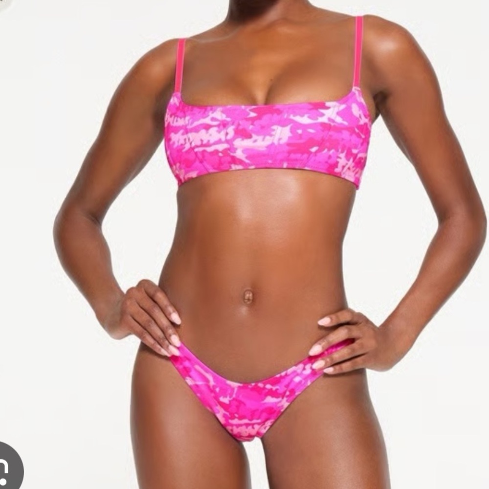 SKIMS Large Pink Camouflage Bikini Set